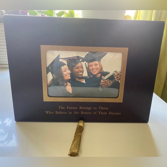 Graduation Gift Bundle - Picture 3 of 7